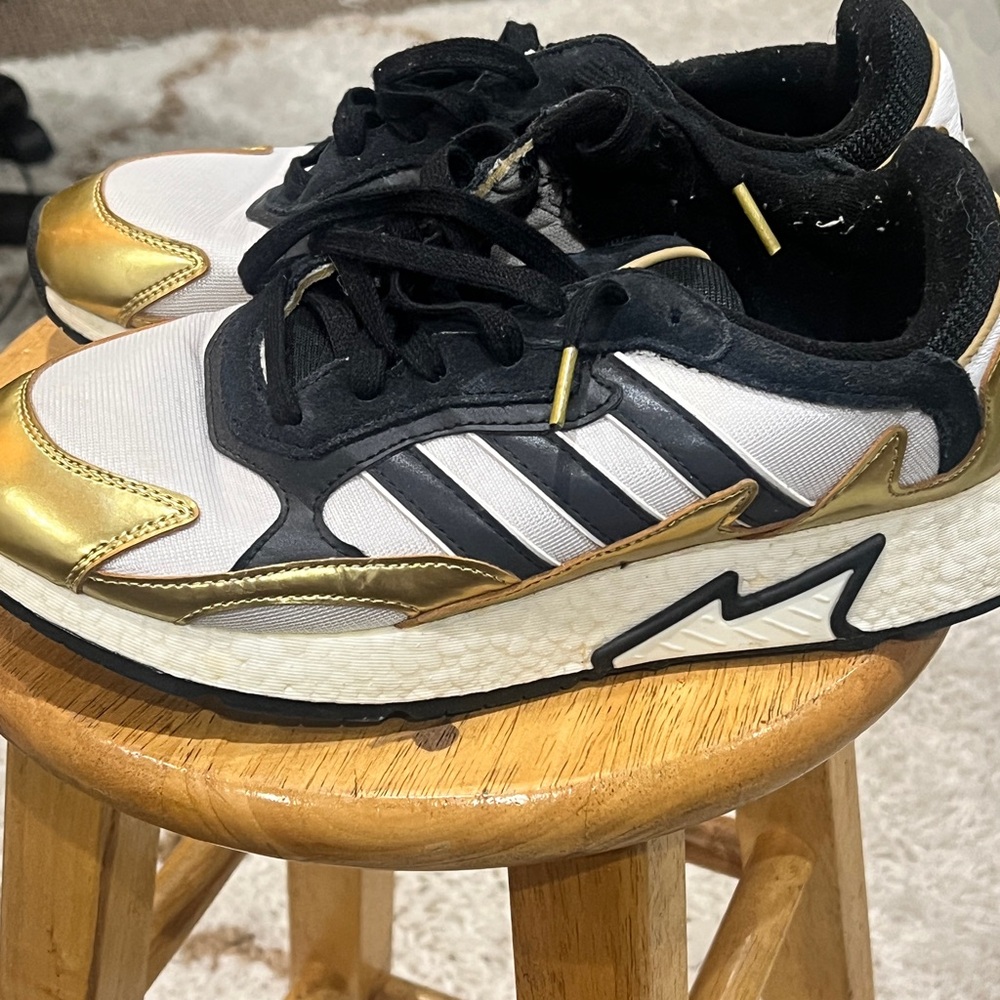 Adidas White and Gold Sneakers